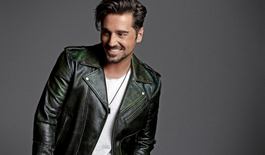 David Bustamante Estrena La Nueva Versi N De Dos Hombres Y Un Destino