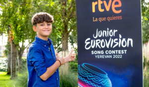 Carlos Higes (EurovisiÃ³n Junior 2022): Â«Me gustarÃ­a una canciÃ³n en espaÃ±ol e inglÃ©s que se pueda bailarÂ»