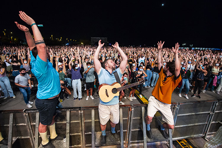 Festiuet 2025: Salou se llena de música y fiesta con un cartel de lujo