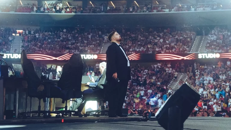 Velada del Año V: Conoce todos los artistas que cantarán durante la gala de boxeo más importante de nuestro país