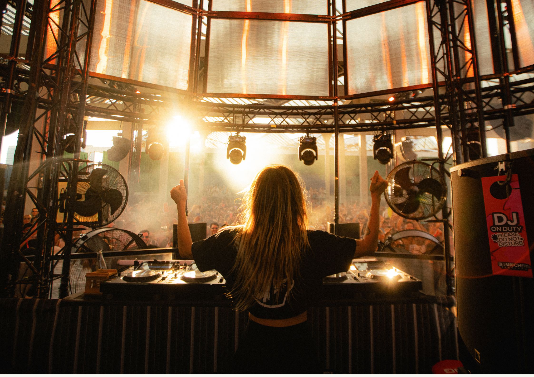 Fotografía Promocional Del Brunch Electronik Festival De Barcelona/ Fuente: Brunch Electronik Festival.