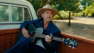 Christian Meier sorprende con “Nací Para Olvidar”: una fusión entre el folk americano y la polka norteña