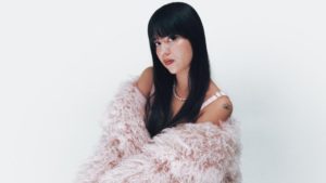 Salma de Diego debuta con “Ufff”: un estreno magnetic chic que marca el pulso del post-OT