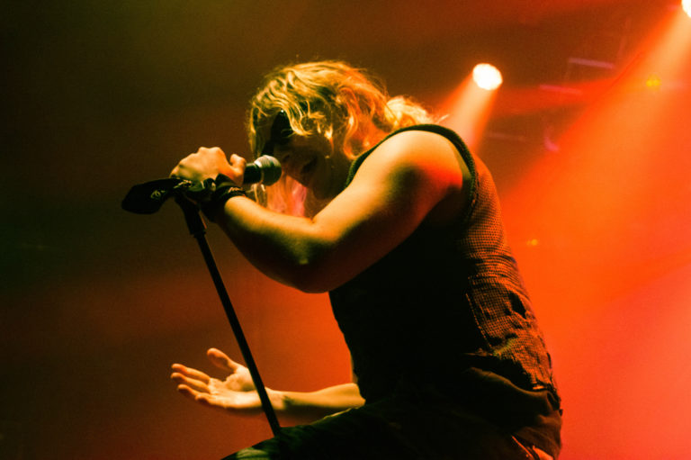 Airbag desata la tormenta de Rock en Barcelona