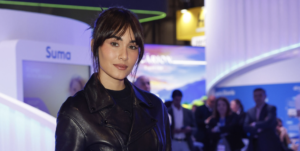 Aitana despega hacia su primera gira mundial de la mano de Air Europa