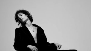 El artista neoyorkino sombr actuará por primera vez en España con dos conciertos: uno en Madrid y otro en Barcelona