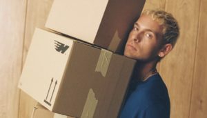 Hens se muda (por dentro y por fuera)