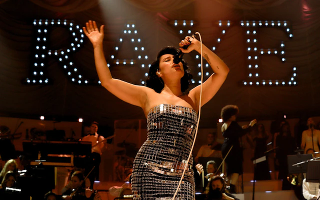 Raye transformarà el Palau Sant Jordi en un club de jazz contemporáneo