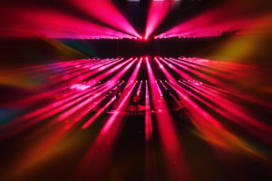 Tame Impala convierte el Sant Jordi en una experiencia hipnótica en su primer gran concierto propio en Barcelona.