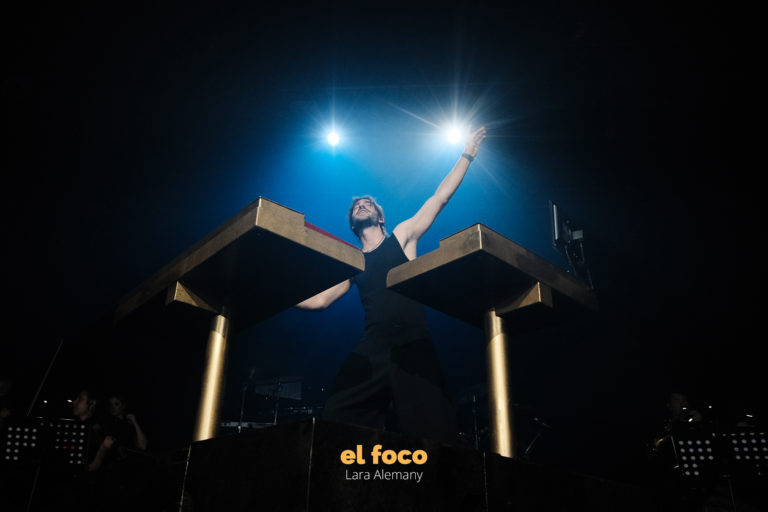 GALERÍA | Worakls Orchestra en Barcelona convierte Razzmatazz en una banda sonora en directo