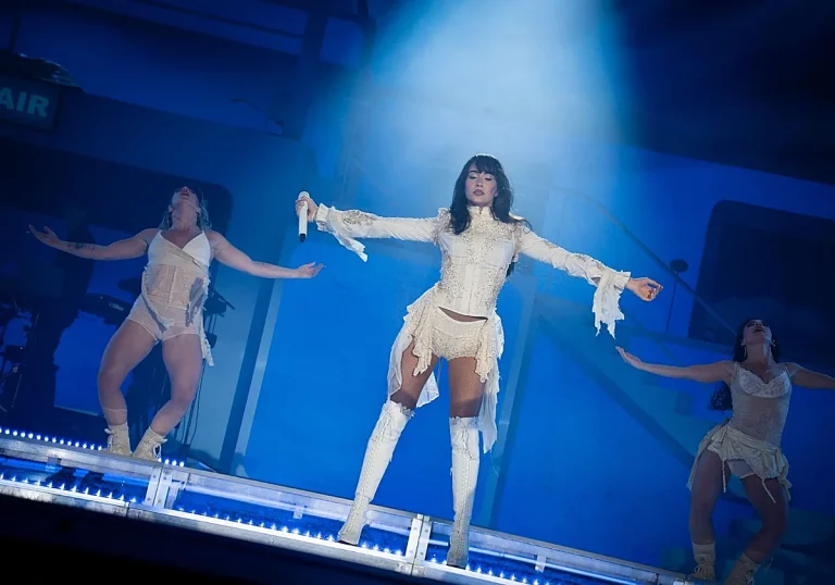 Zaragoza se prepara para recibir a Aitana con un ‘sold out’ para su esperado ‘Cuarto Azul World Tour’